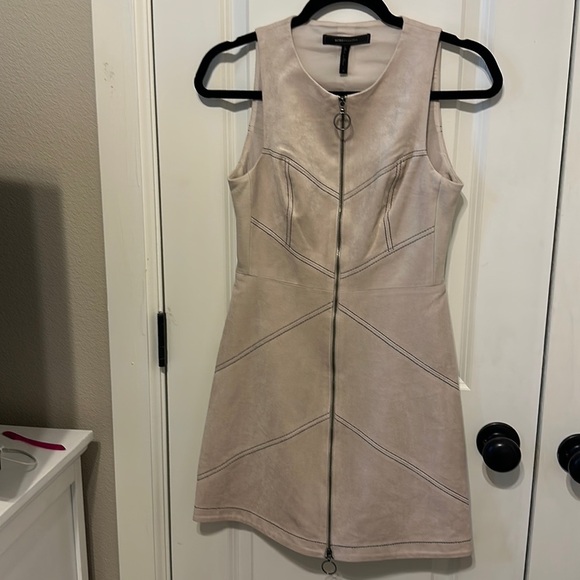BCBGMAXAZRIA Alaina Cream Mod Style Faux Suede Ring Zip Front Dress - Picture 4 of 16